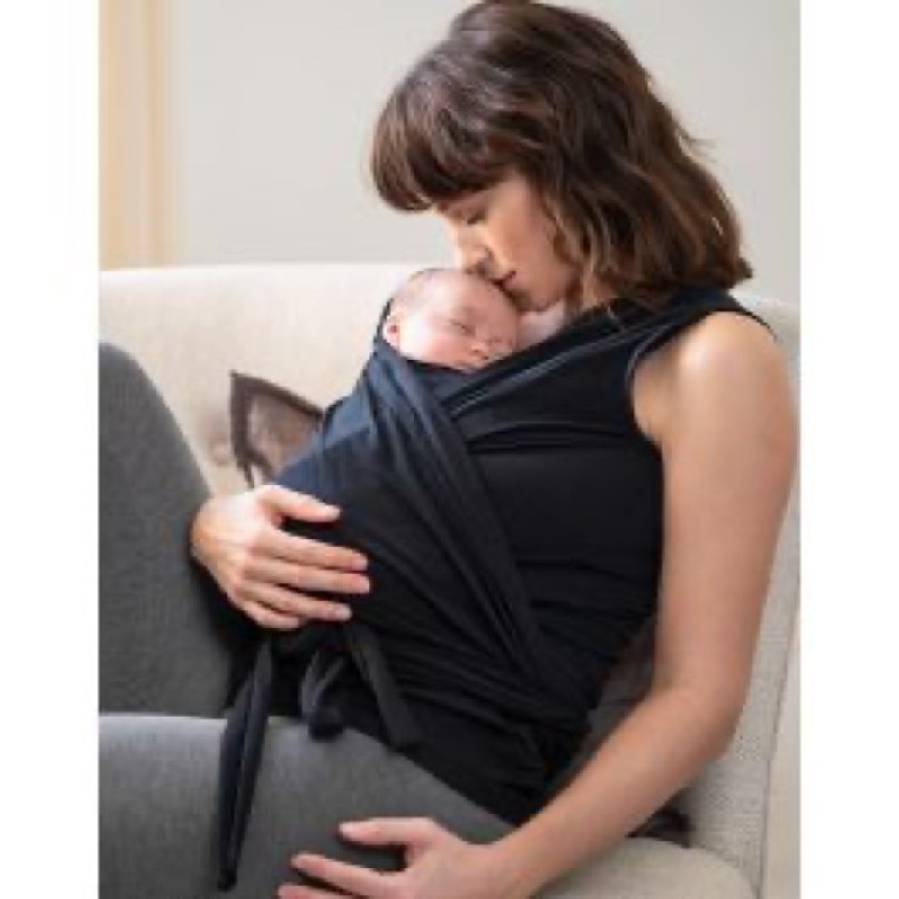 Seraphine skin to skin sleeveless top black medium